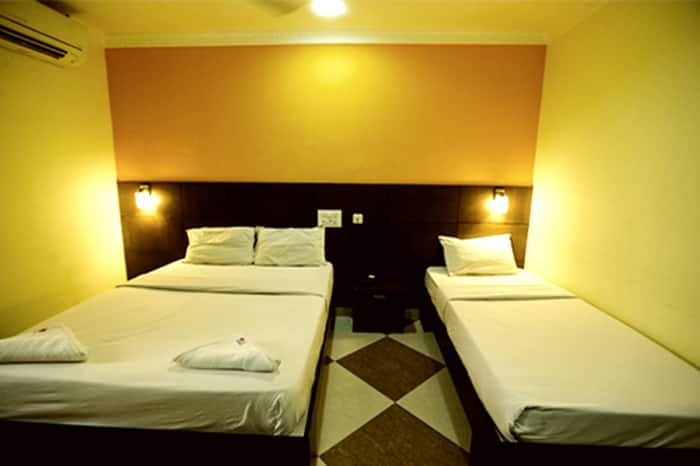 YES Rooms K.B.Dasan Road Teynampet, Chennai 5